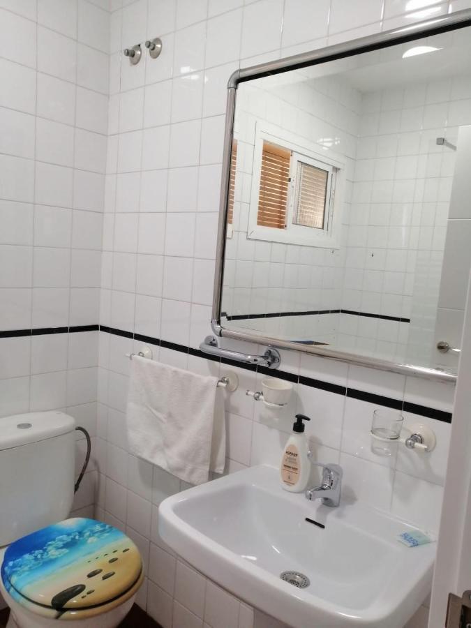 Unifamiliar Adosada Con 3 Dormitorios Y 110M2 Ronda Luaran gambar